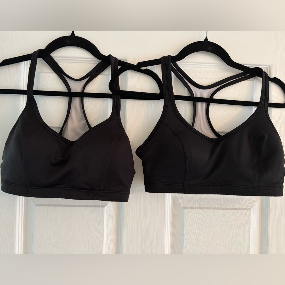 Bundle of 2 Champion Black, Seamless, Racerback Sports Bras; Women’s Size 36C.